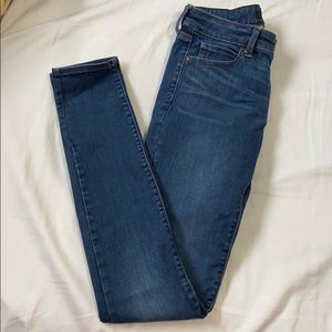 Uniqlo Mid-rise Ultra Stretch Jeans